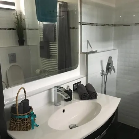 Apartament Petra *